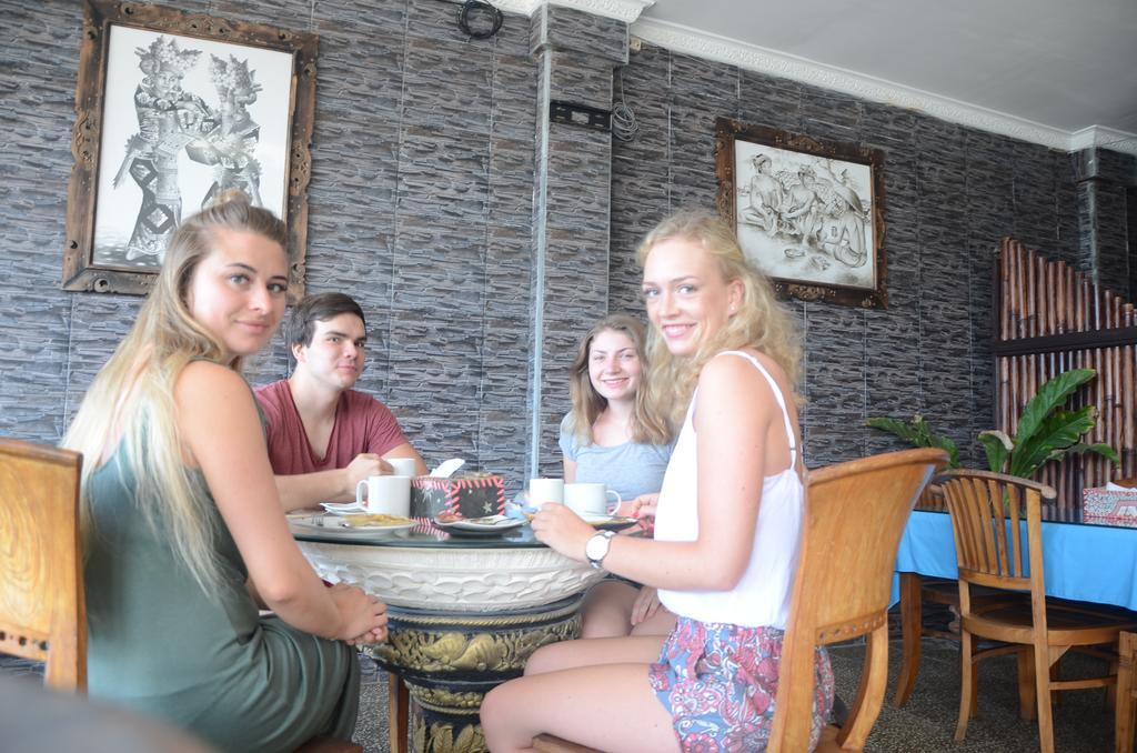 Padangbai Beach Homestay Экстерьер фото