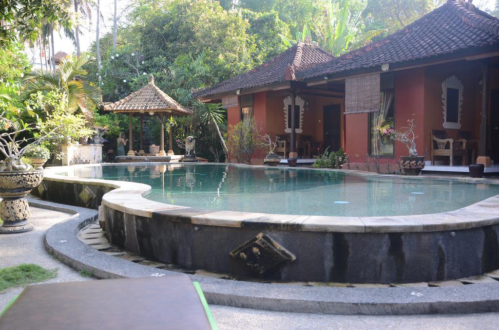 Padangbai Beach Homestay Экстерьер фото