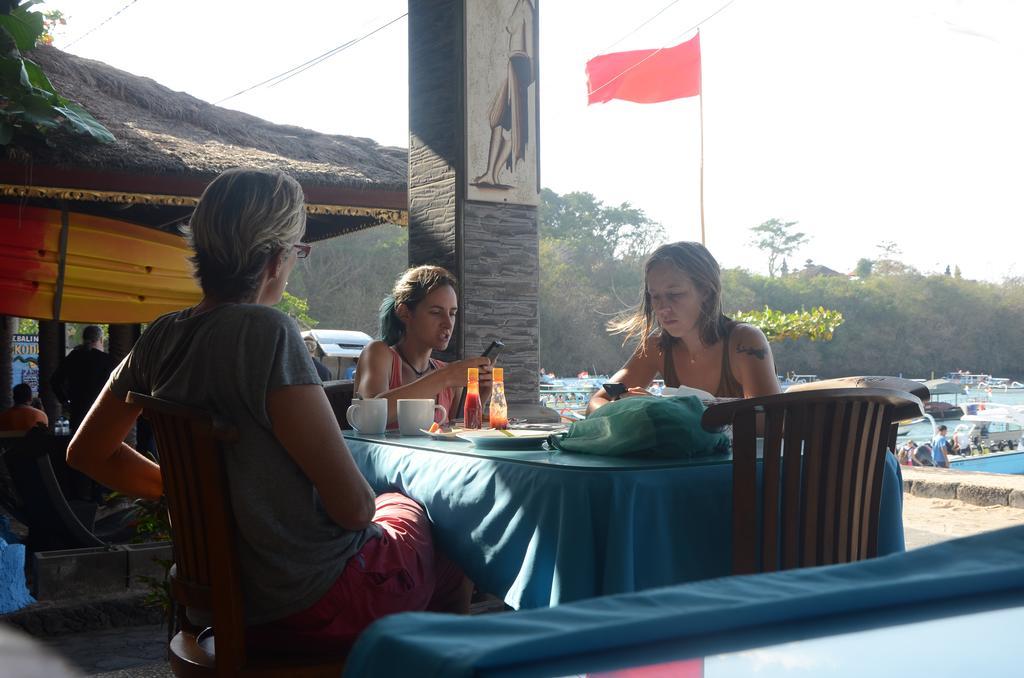 Padangbai Beach Homestay Экстерьер фото
