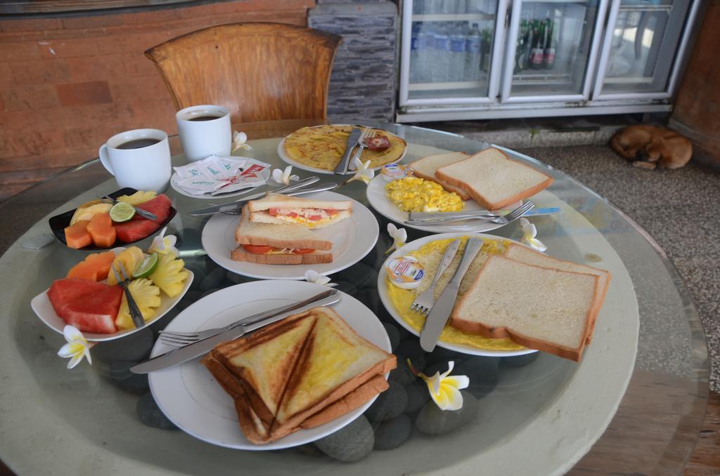 Padangbai Beach Homestay Экстерьер фото